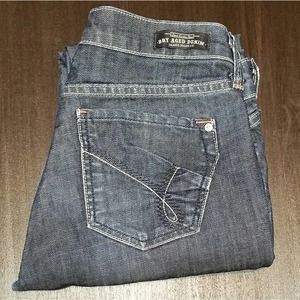 Aged denim  James jeans USA Size 28